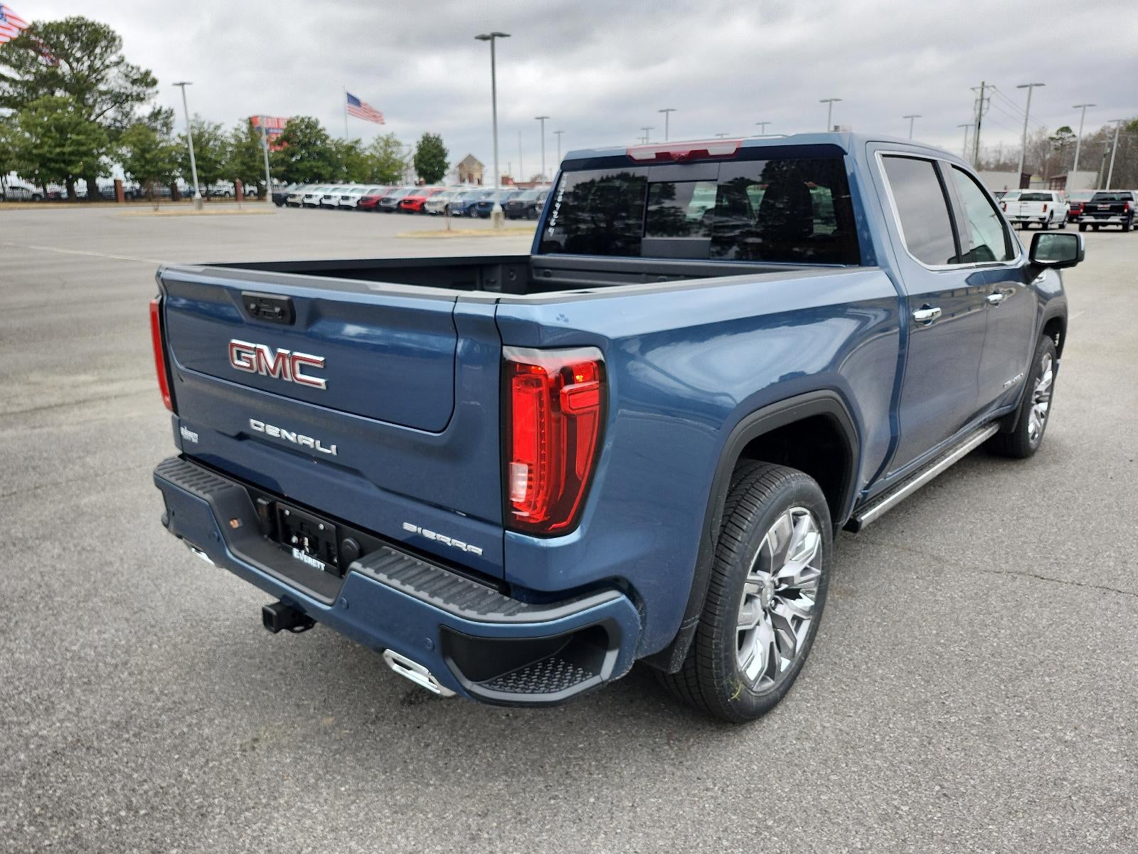 2026 GMC Sierra 1500 Crew Cab Short Box 4-Wheel Drive Denali
