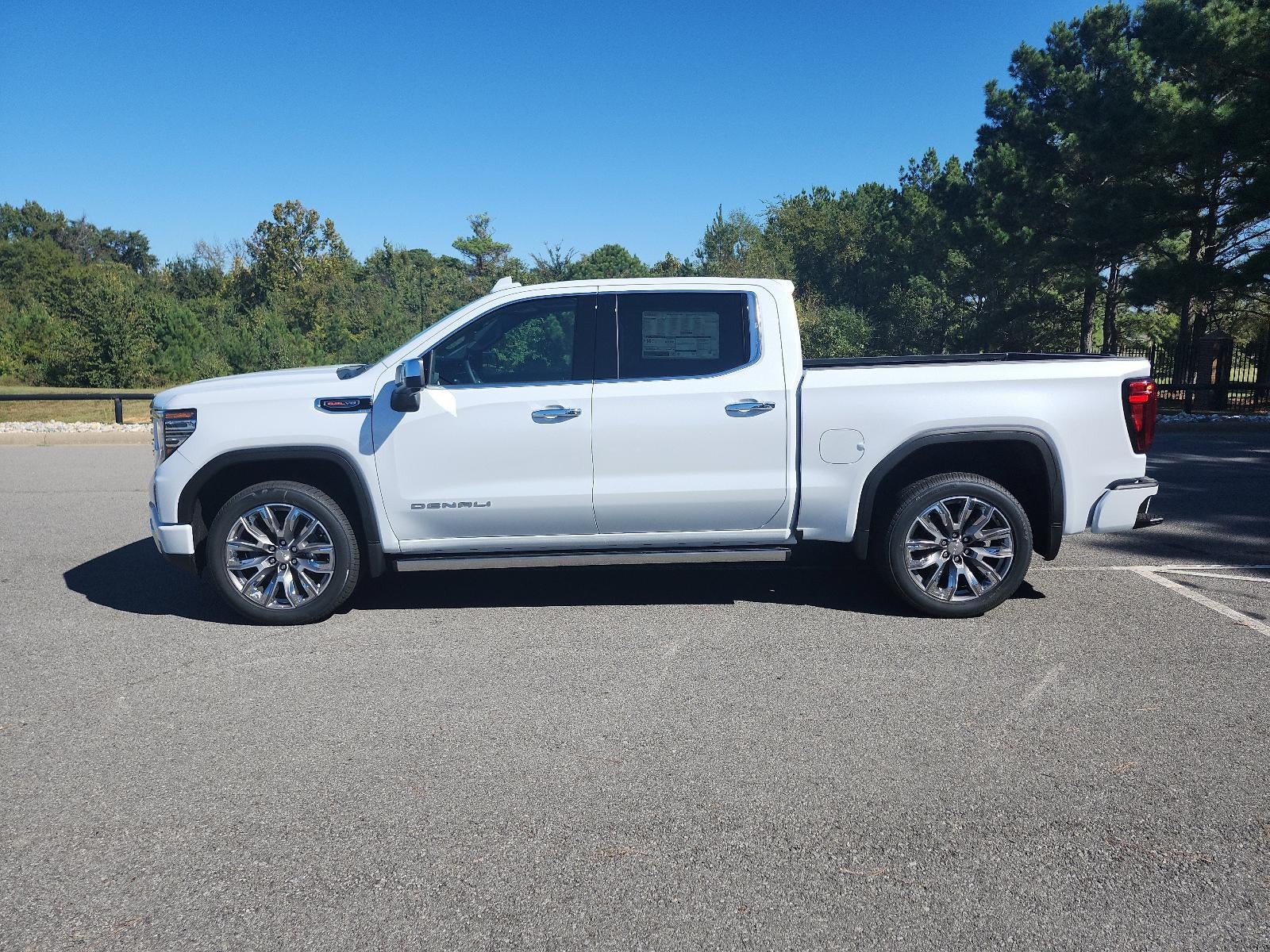 2026 GMC Sierra 1500 Crew Cab Short Box 4-Wheel Drive Denali
