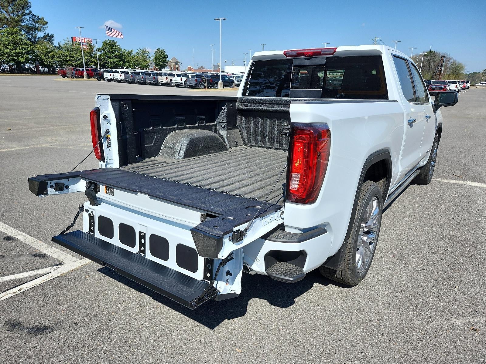 2026 GMC Sierra 1500 Crew Cab Short Box 4-Wheel Drive Denali