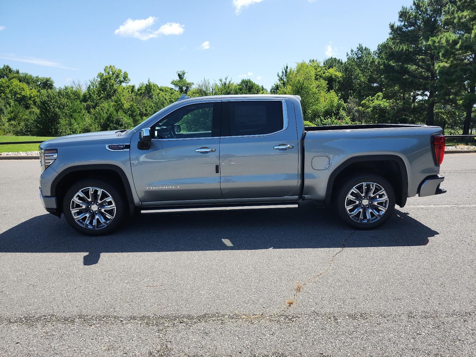 2026 GMC Sierra 1500 Crew Cab Short Box 4-Wheel Drive Denali