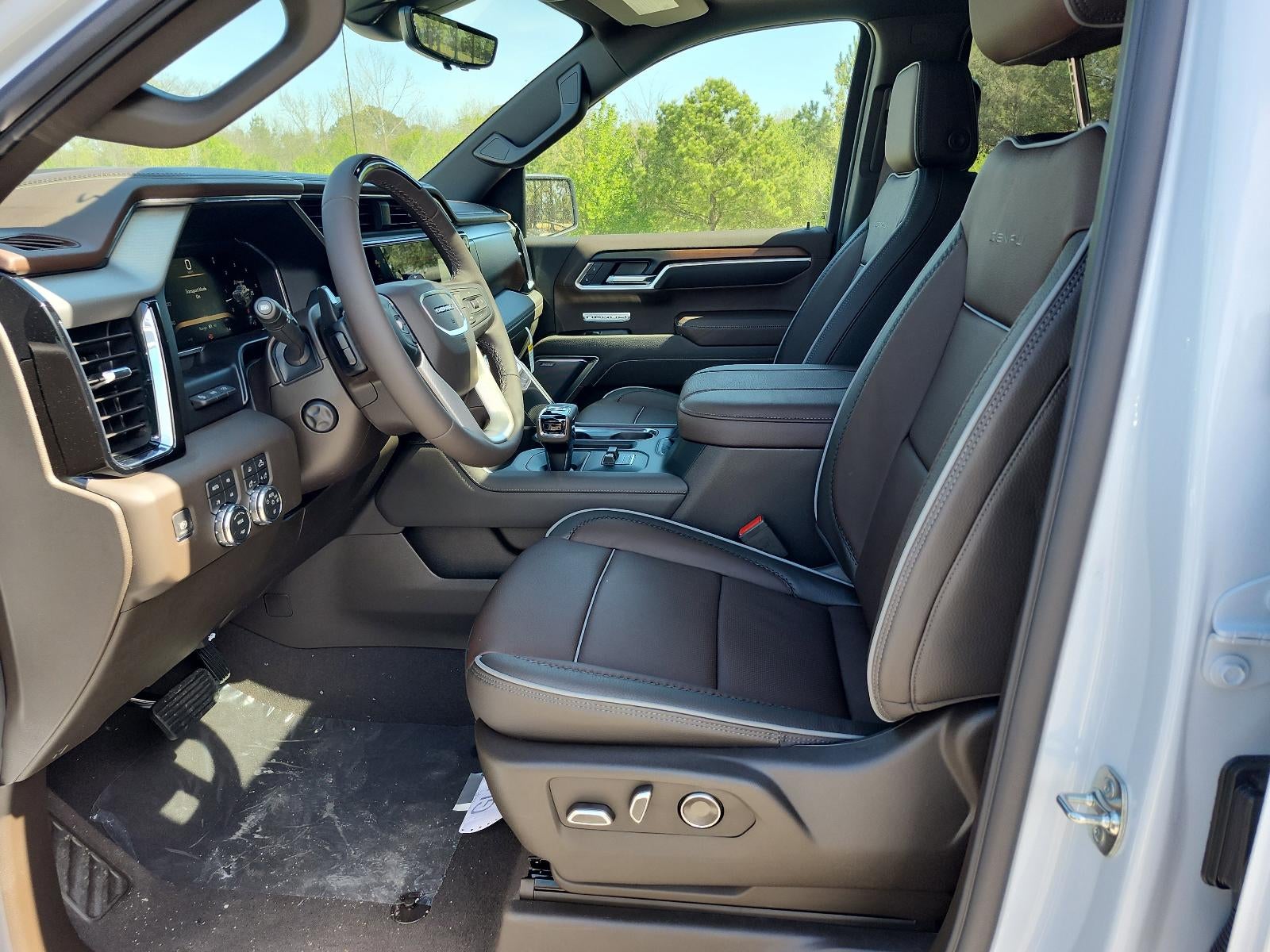 2026 GMC Sierra 1500 Crew Cab Short Box 4-Wheel Drive Denali