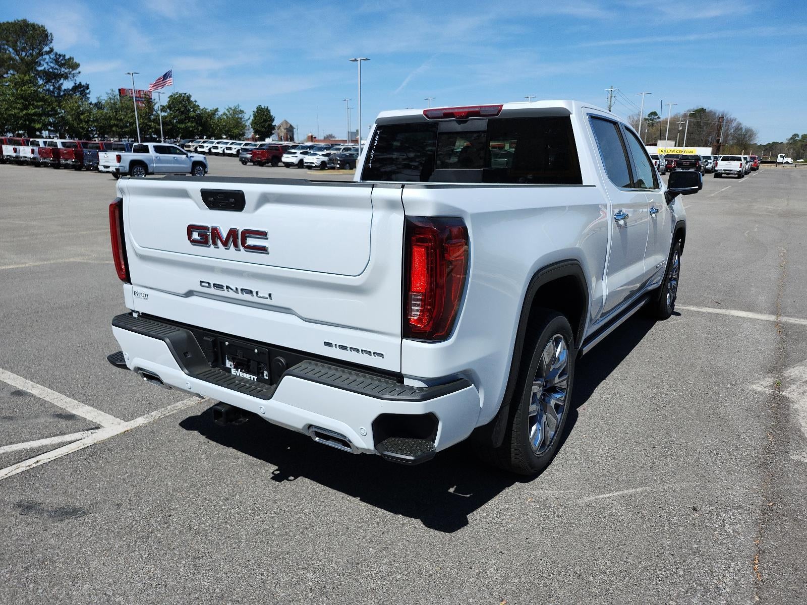 2026 GMC Sierra 1500 Crew Cab Short Box 4-Wheel Drive Denali