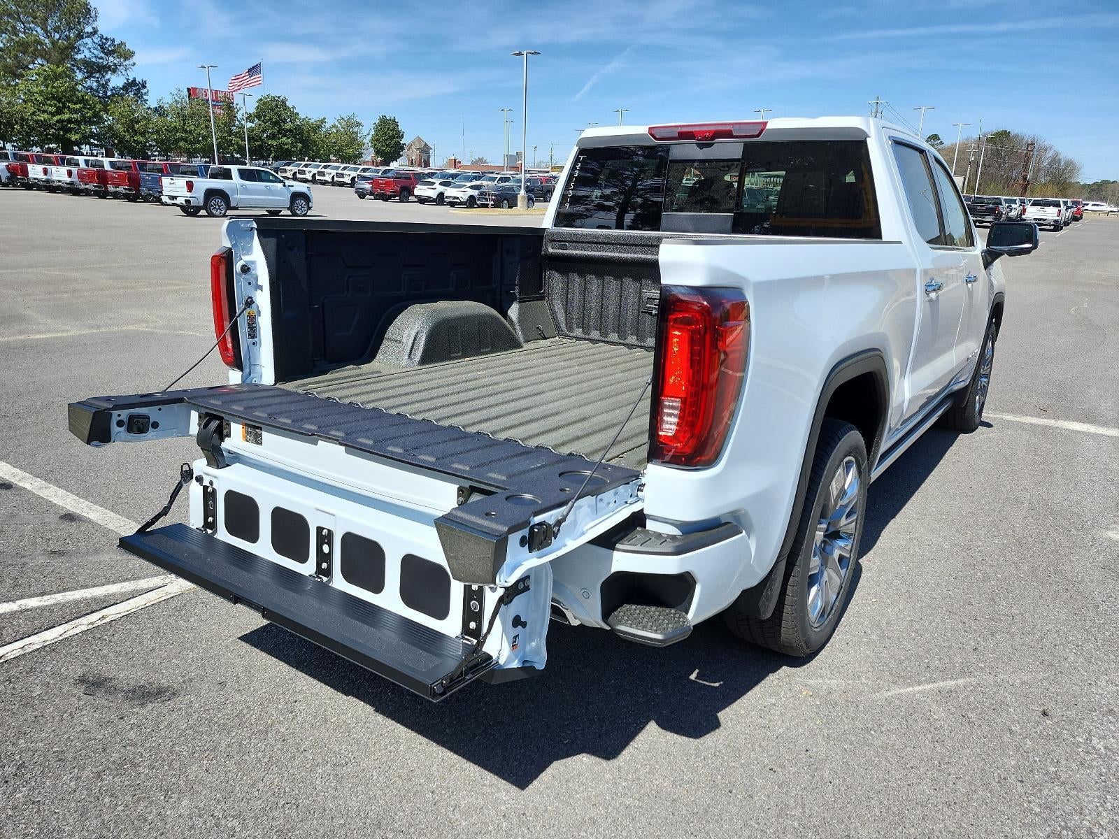 2026 GMC Sierra 1500 Crew Cab Short Box 4-Wheel Drive Denali
