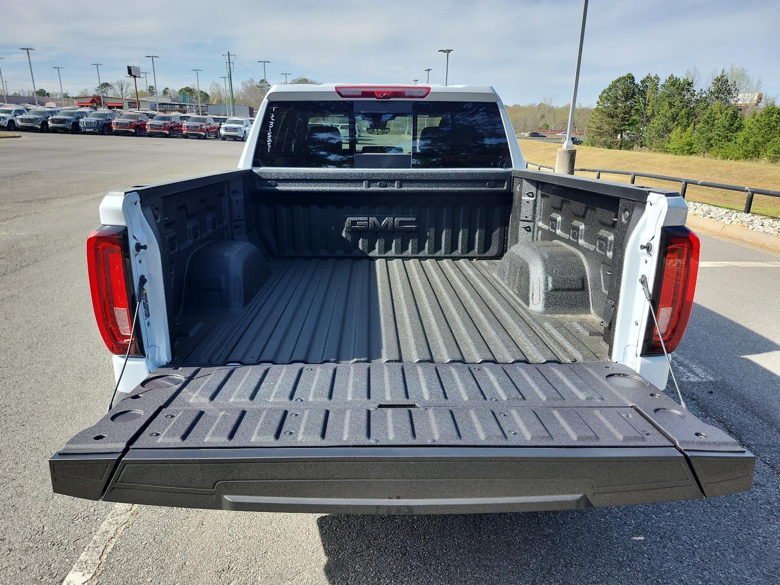2026 GMC Sierra 1500 Crew Cab Short Box 4-Wheel Drive Denali