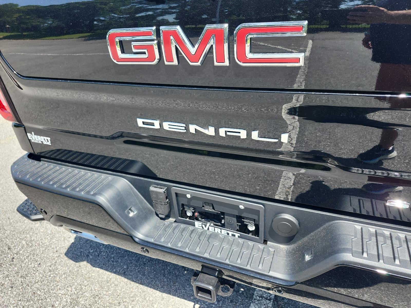 2026 GMC Sierra 1500 Denali - Photo 4