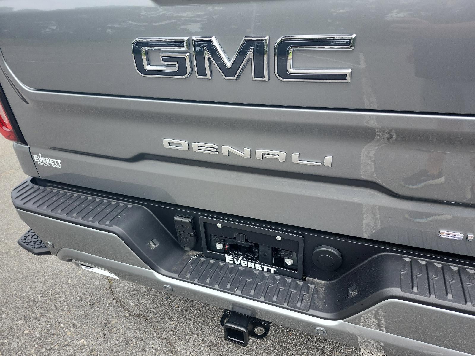 2026 GMC Sierra 1500 Crew Cab Short Box 4-Wheel Drive Denali Ultimate