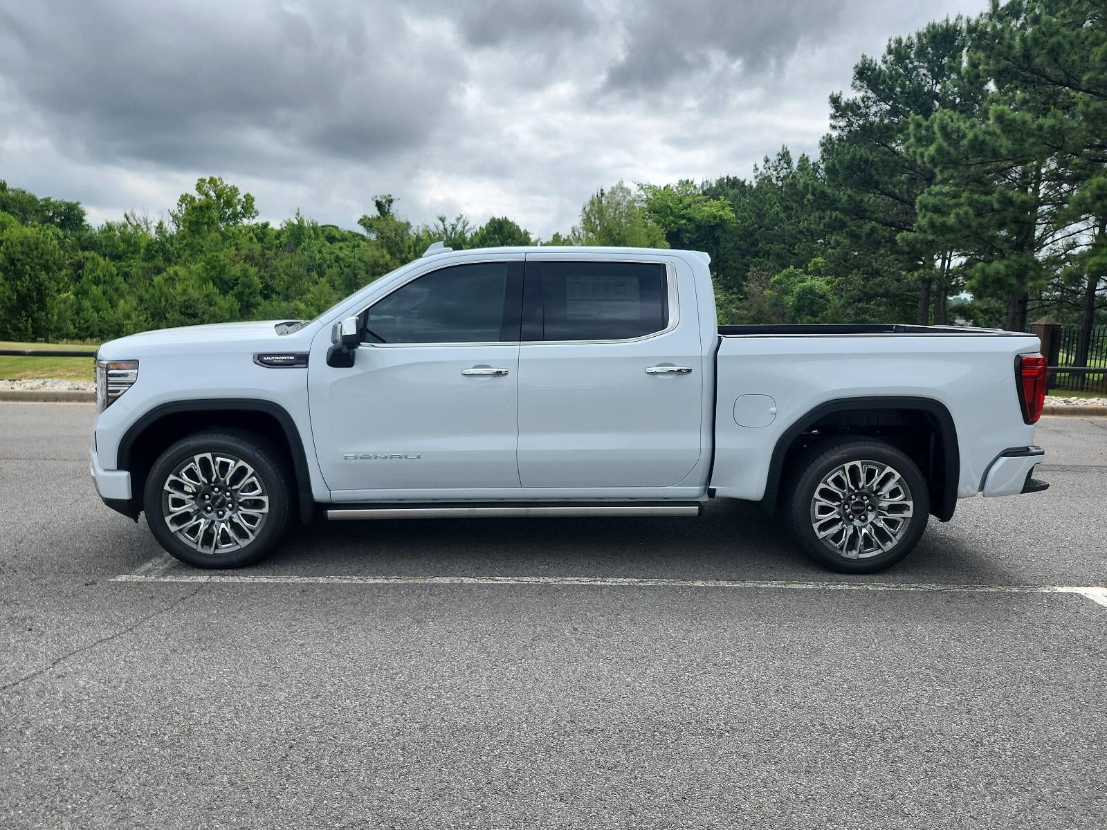 2026 GMC Sierra 1500 Crew Cab Short Box 4-Wheel Drive Denali Ultimate