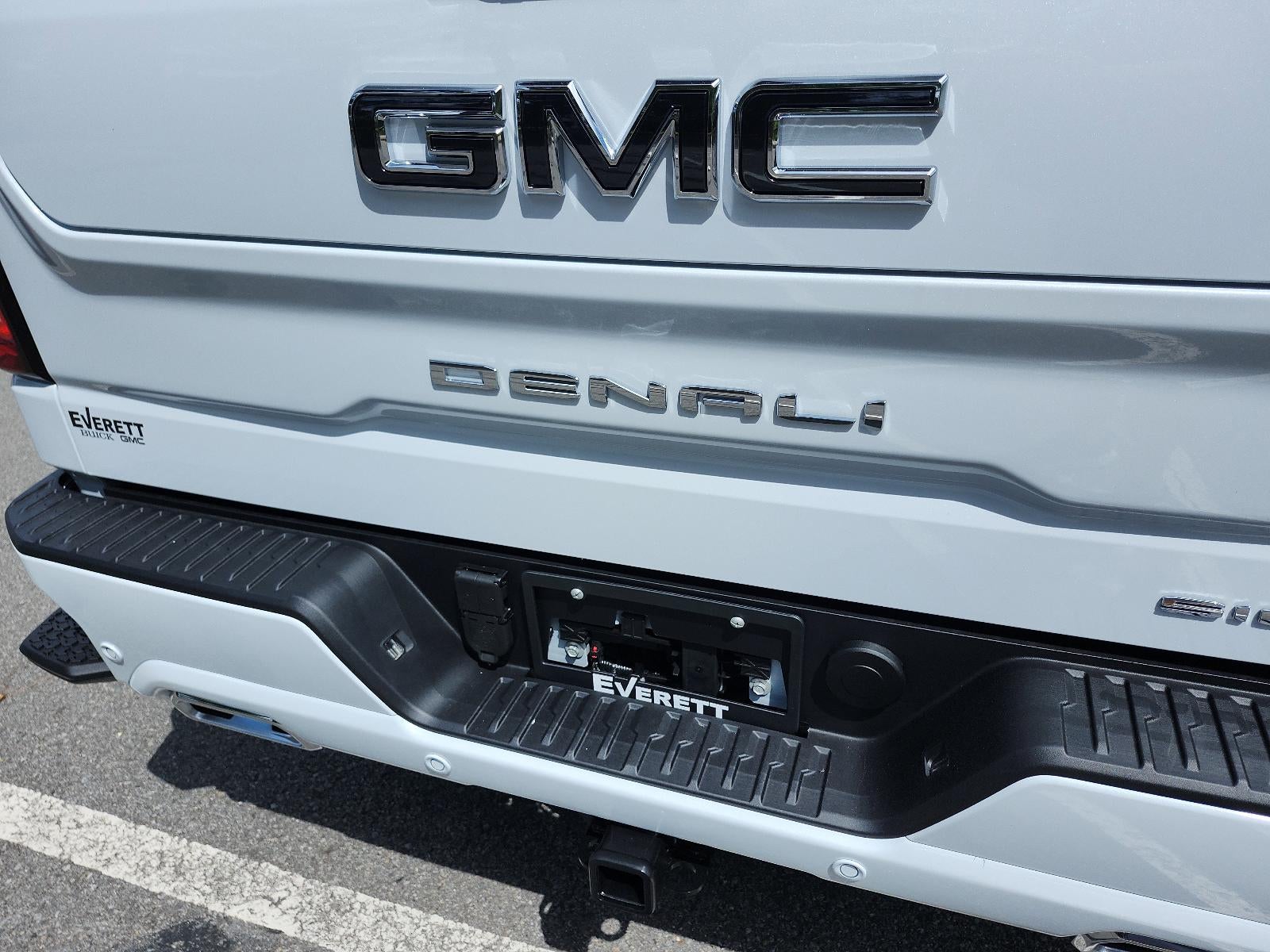 2026 GMC Sierra 1500 Crew Cab Short Box 4-Wheel Drive Denali Ultimate