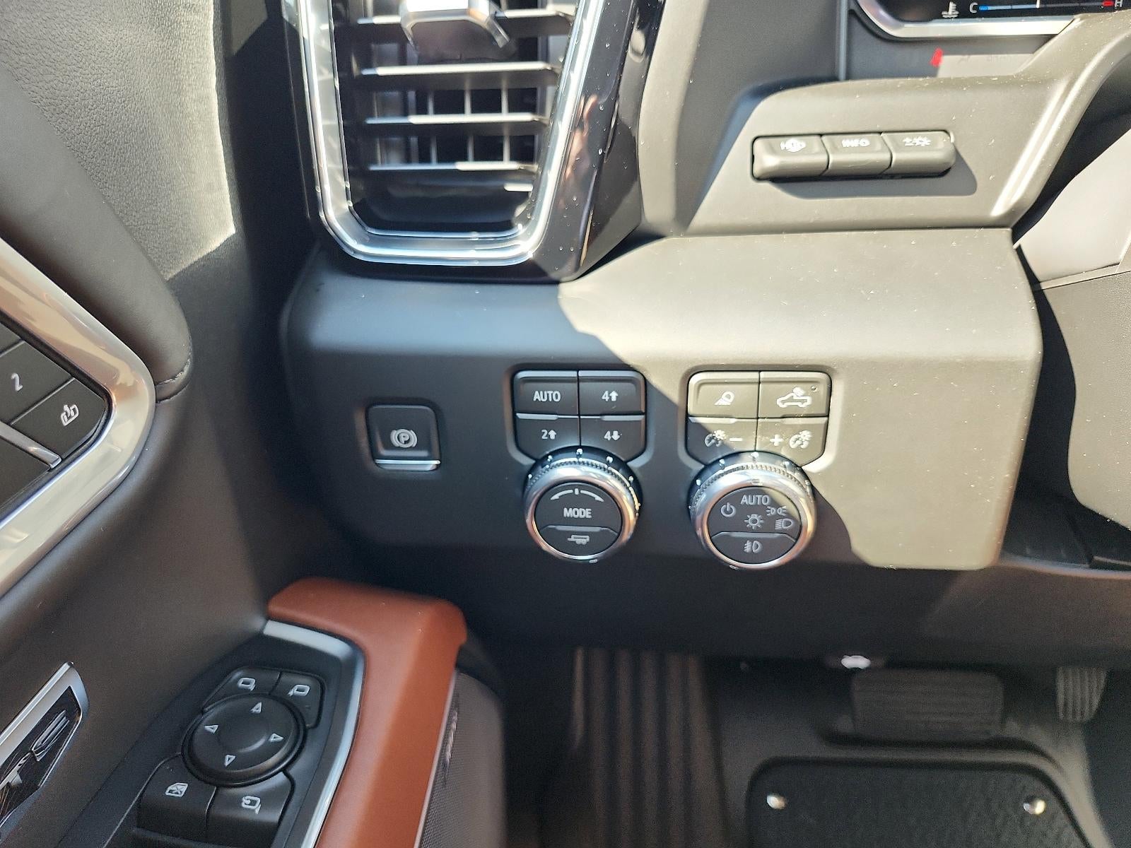 2026 GMC Sierra 1500 Crew Cab Short Box 4-Wheel Drive Denali Ultimate