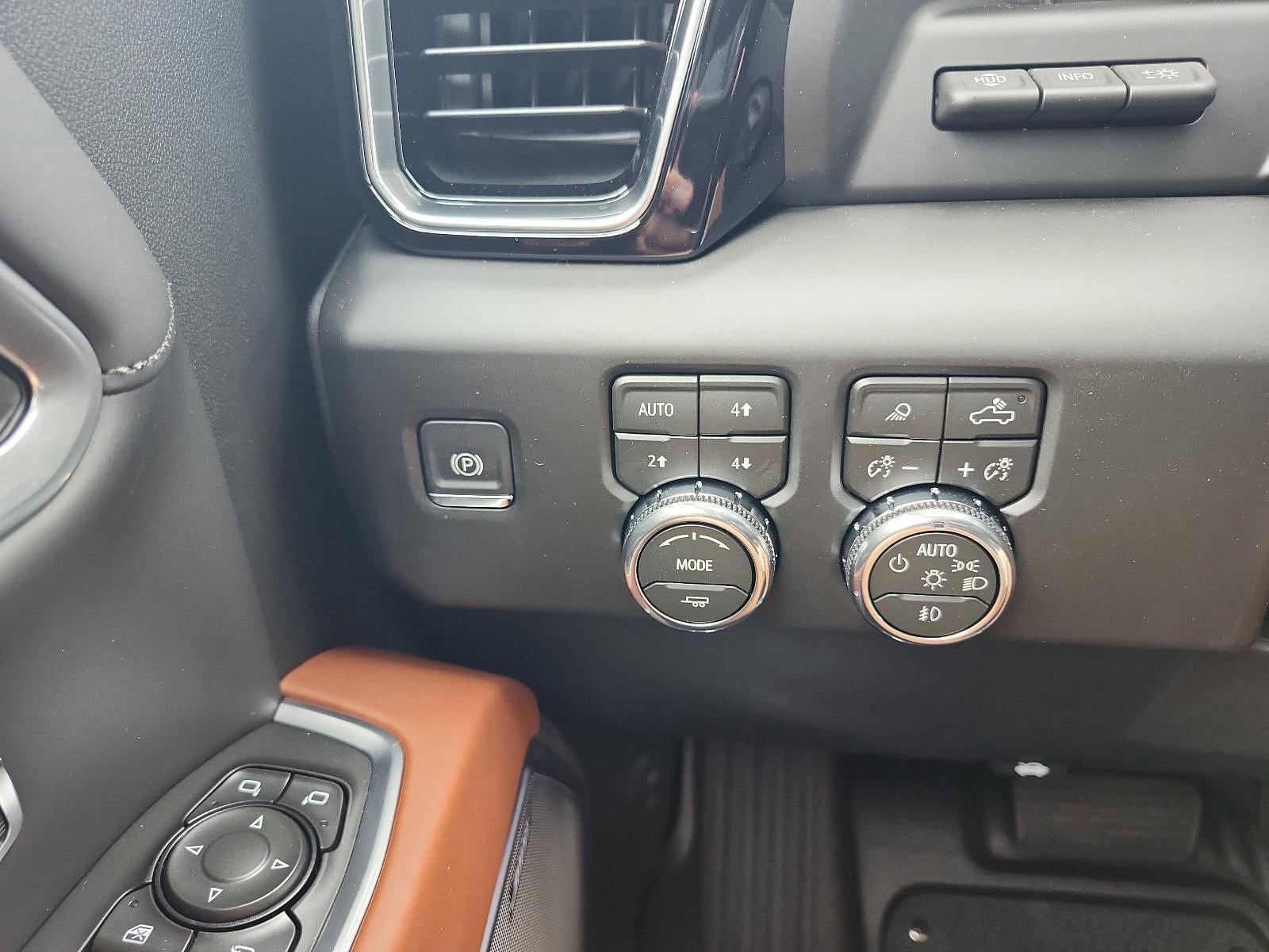 2026 GMC Sierra 1500 Crew Cab Short Box 4-Wheel Drive Denali Ultimate