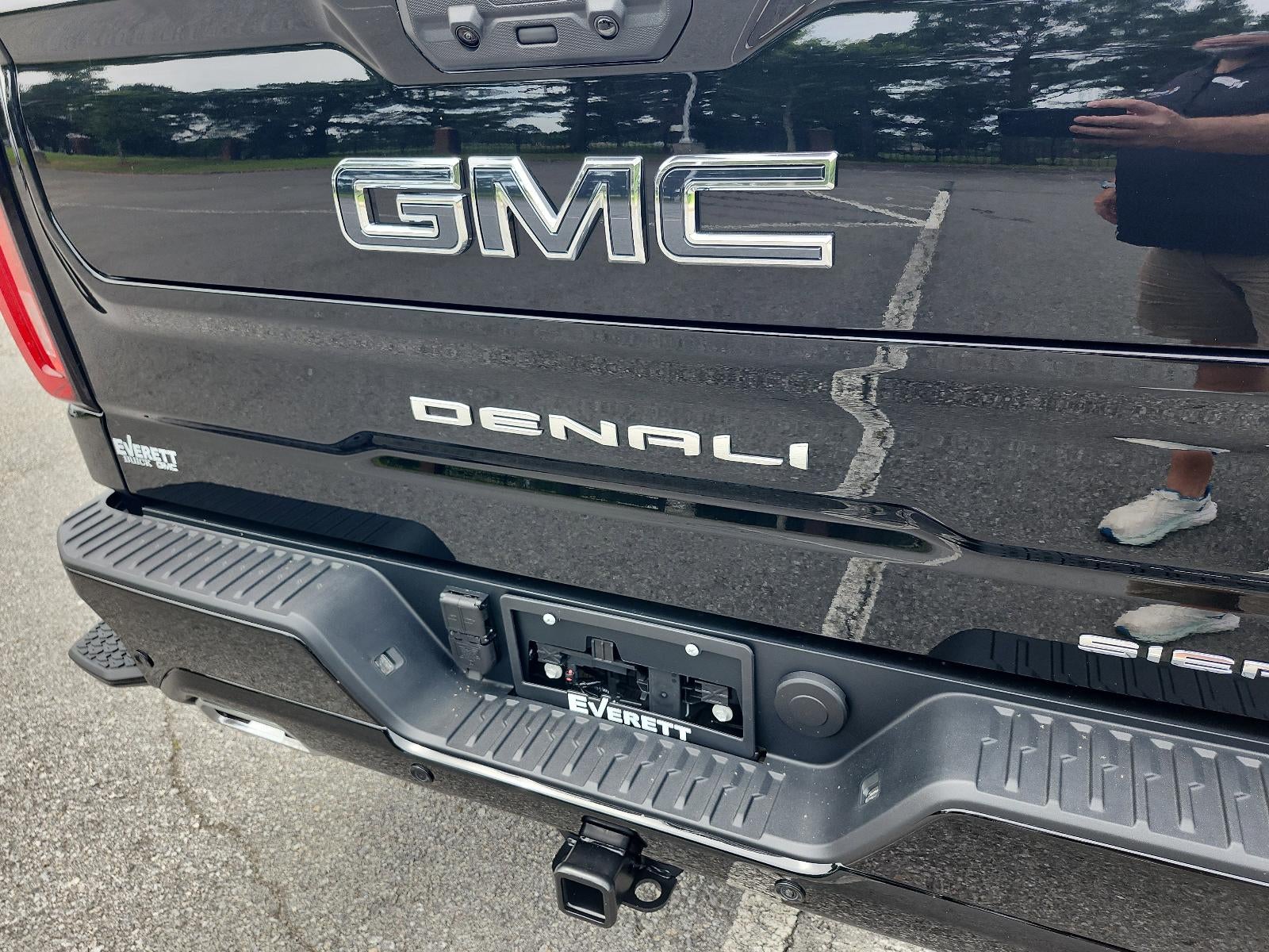 2026 GMC Sierra 1500 Crew Cab Short Box 4-Wheel Drive Denali Ultimate