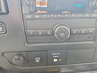 2026 GMC Savana Cargo 3500 Extended Wheelbase Rear-Wheel Drive