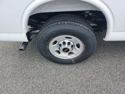 2026 GMC Savana Cargo 3500 Extended Wheelbase Rear-Wheel Drive