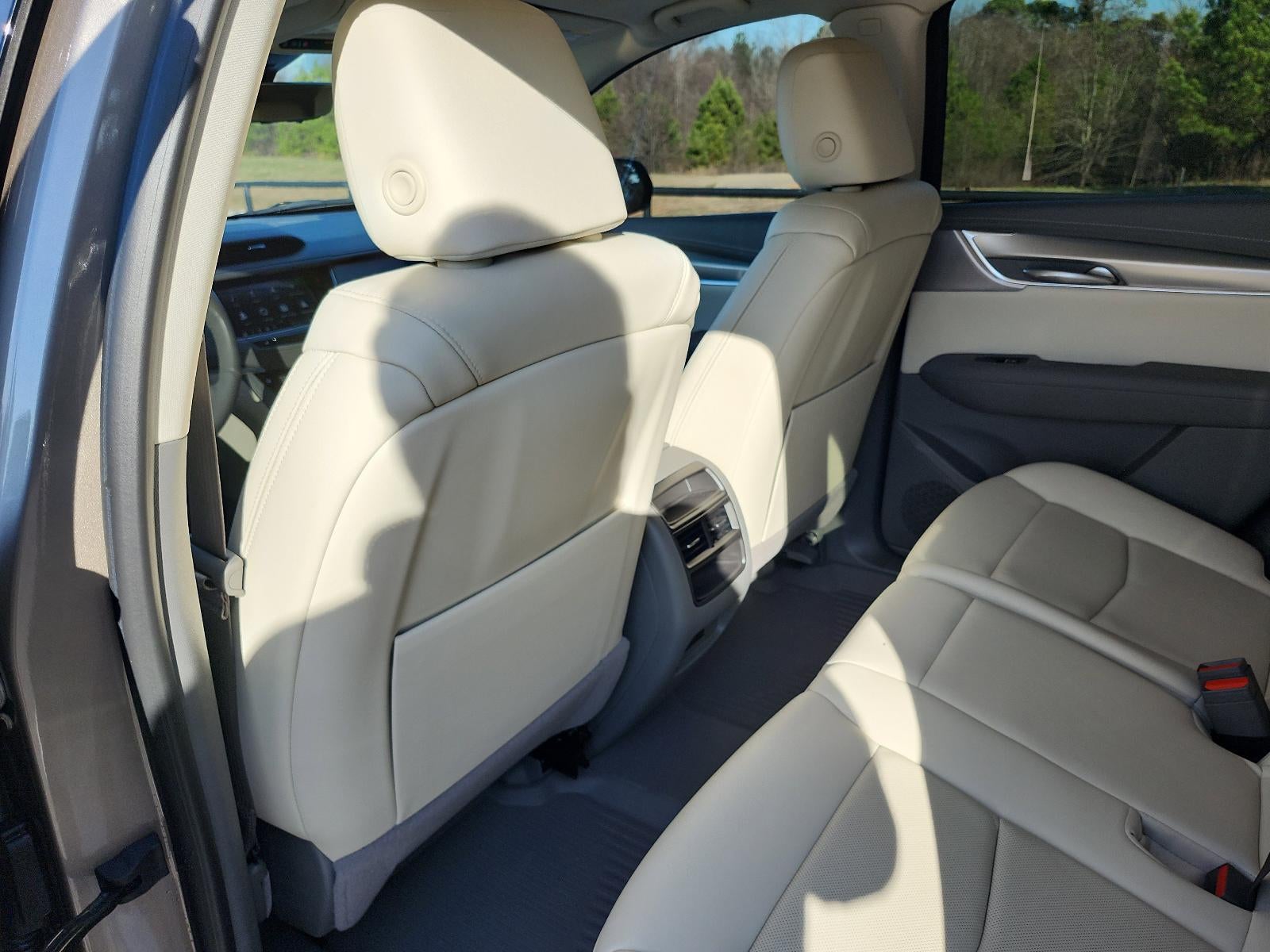 2023 Cadillac XT5 FWD Premium Luxury