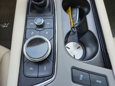 2023 Cadillac XT5 FWD Premium Luxury