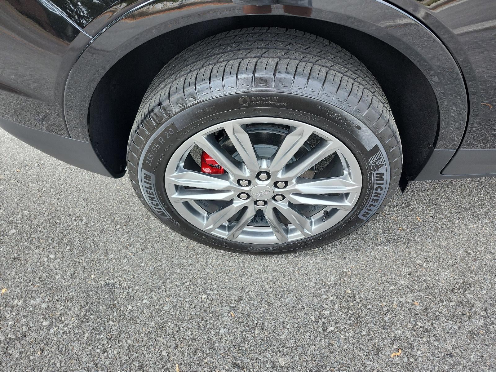 2025 Cadillac XT5 AWD Sport