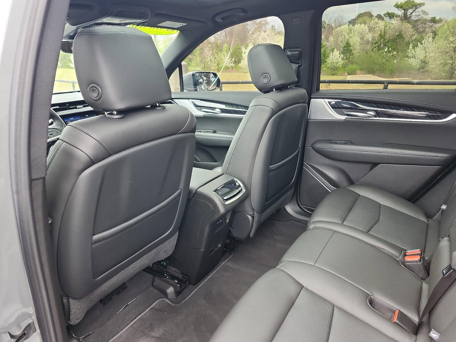 2023 Cadillac XT6 FWD Premium Luxury