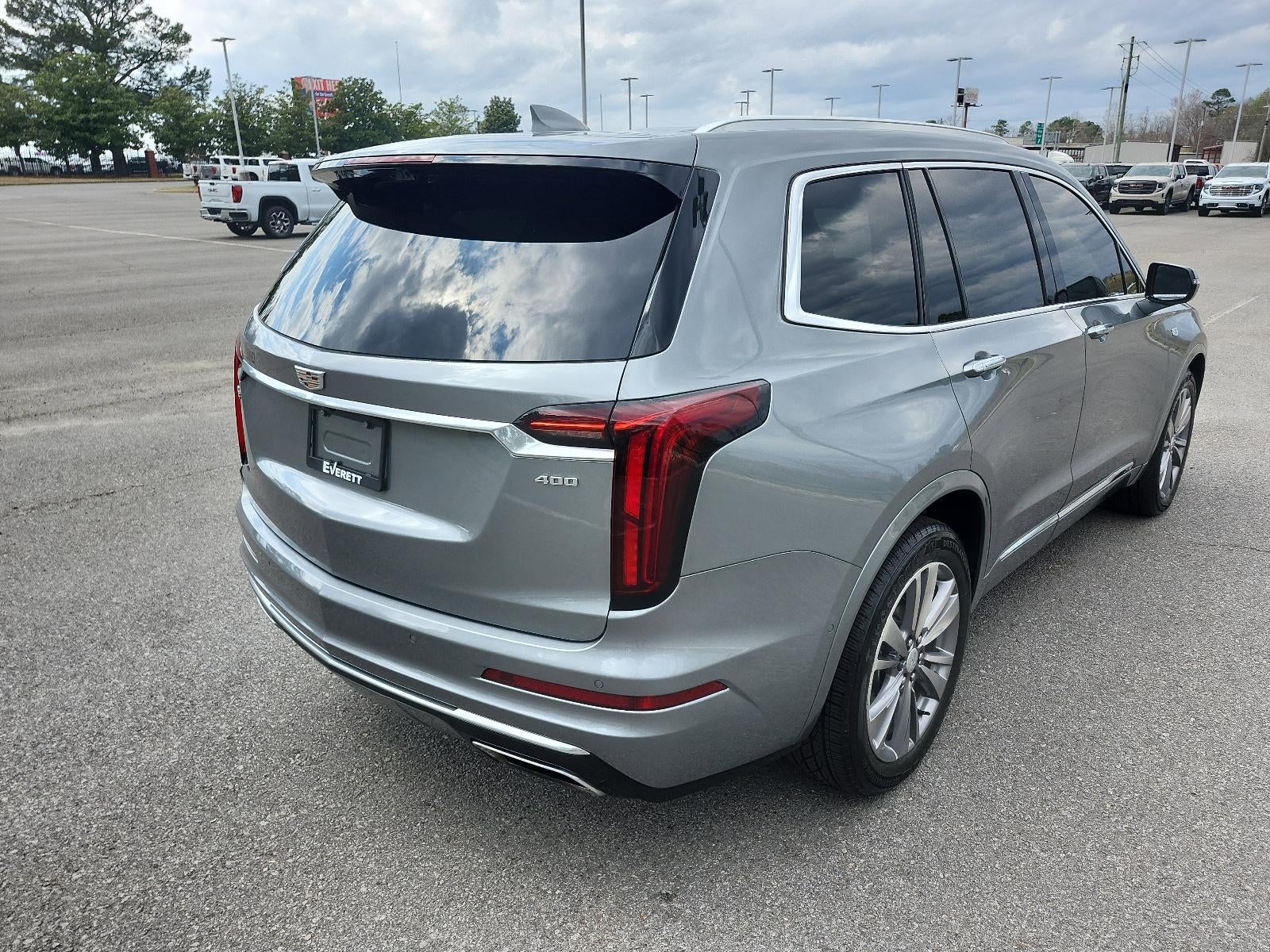 2023 Cadillac XT6 FWD Premium Luxury