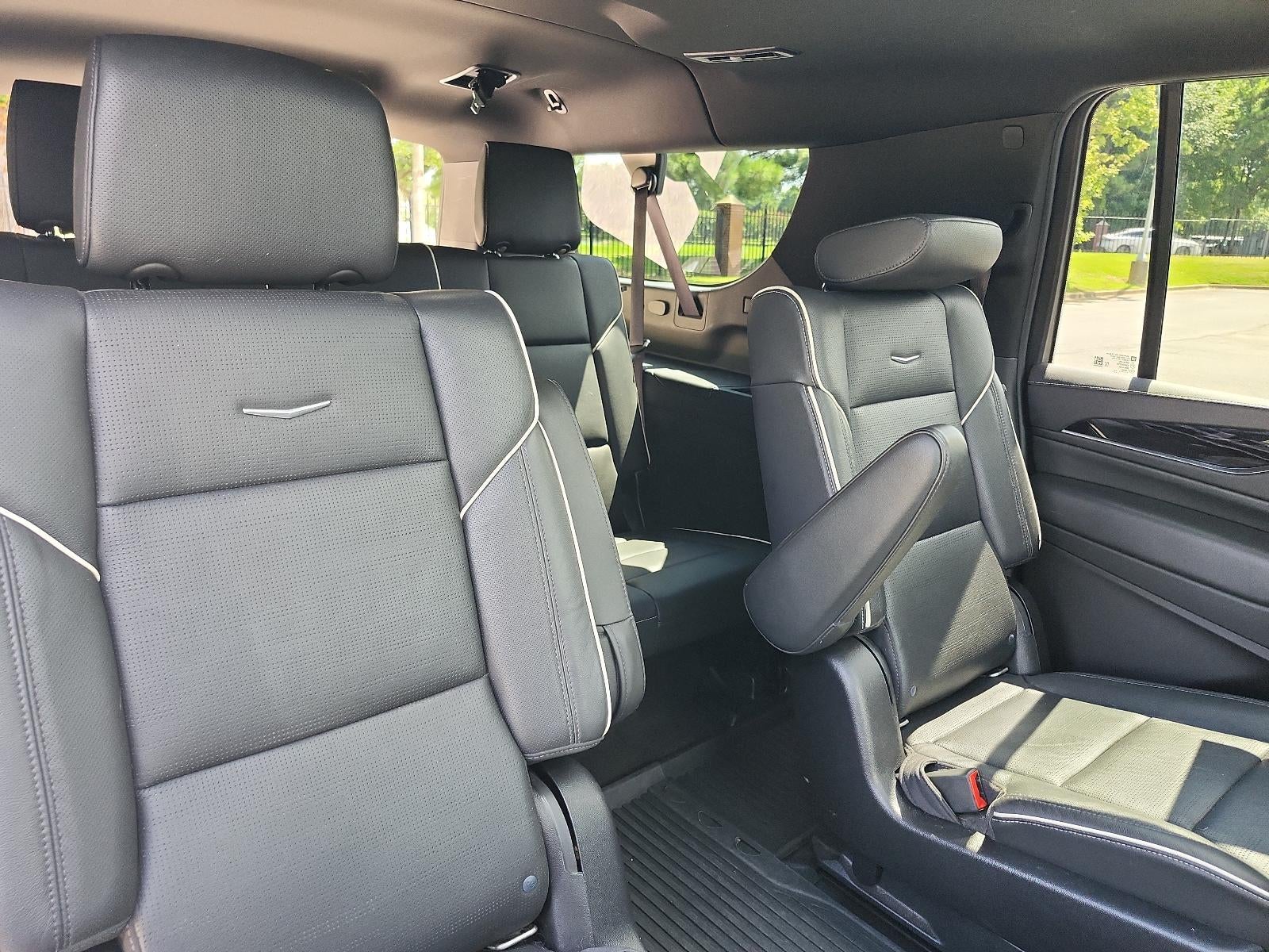 2022 Cadillac Escalade ESV Sport