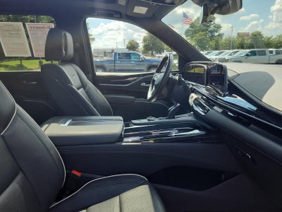 2022 Cadillac Escalade ESV Sport
