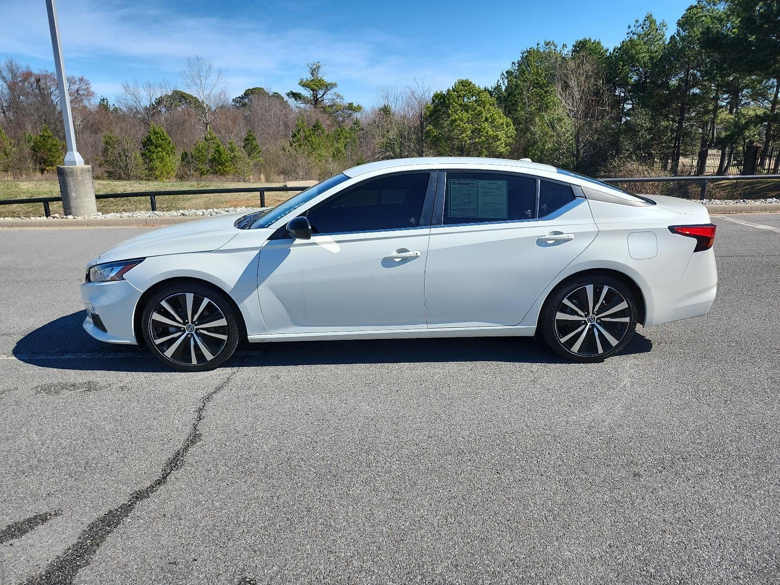 2021 Nissan Altima 2.5 SR