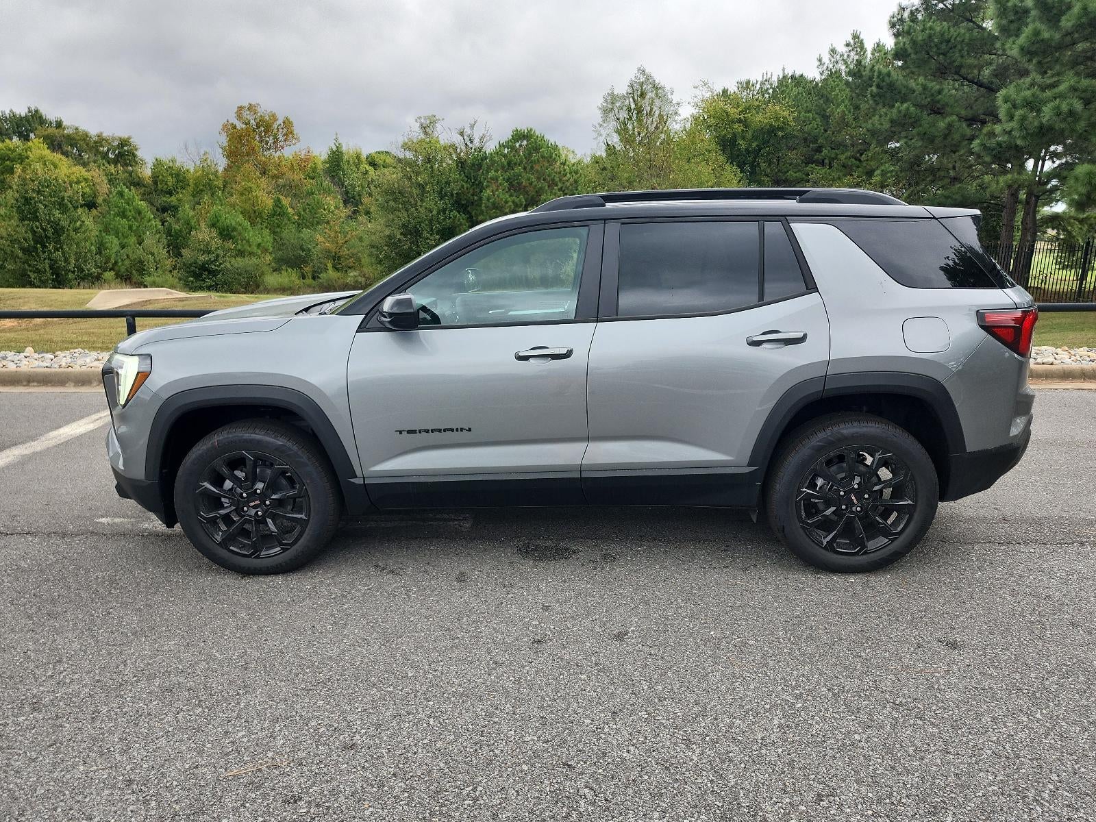 2027 GMC Terrain FWD 4dr Elevation