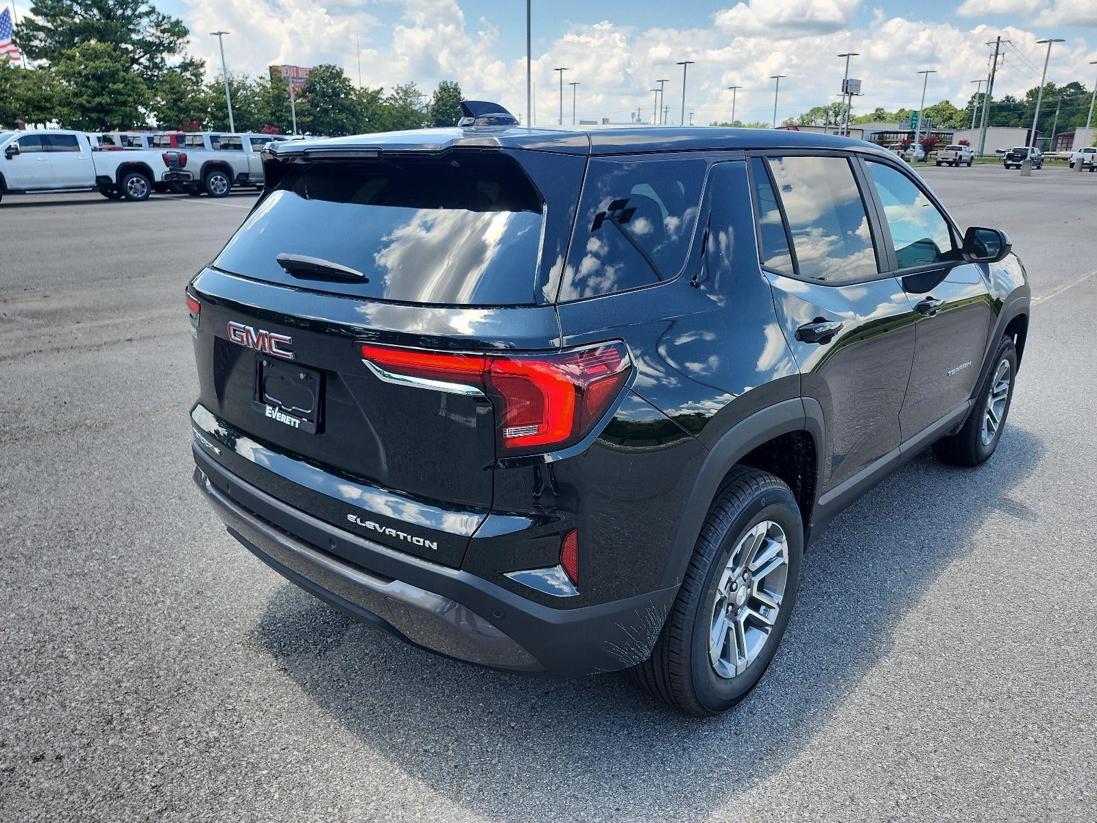 2027 GMC Terrain FWD 4dr Elevation