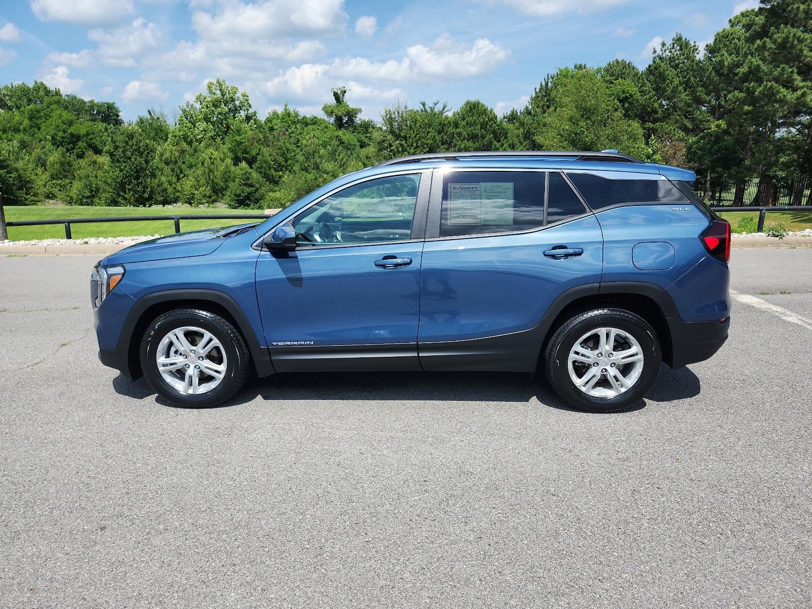 2024 GMC Terrain SLE