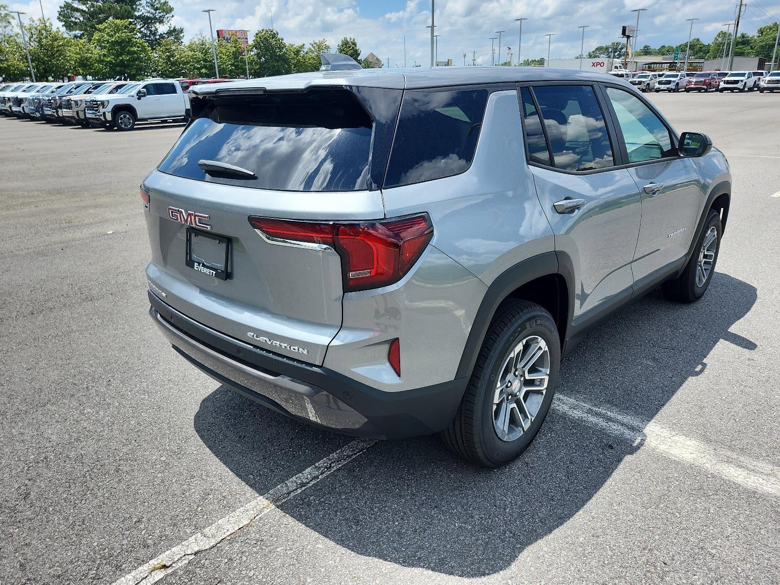 2026 GMC Terrain FWD 4dr Elevation