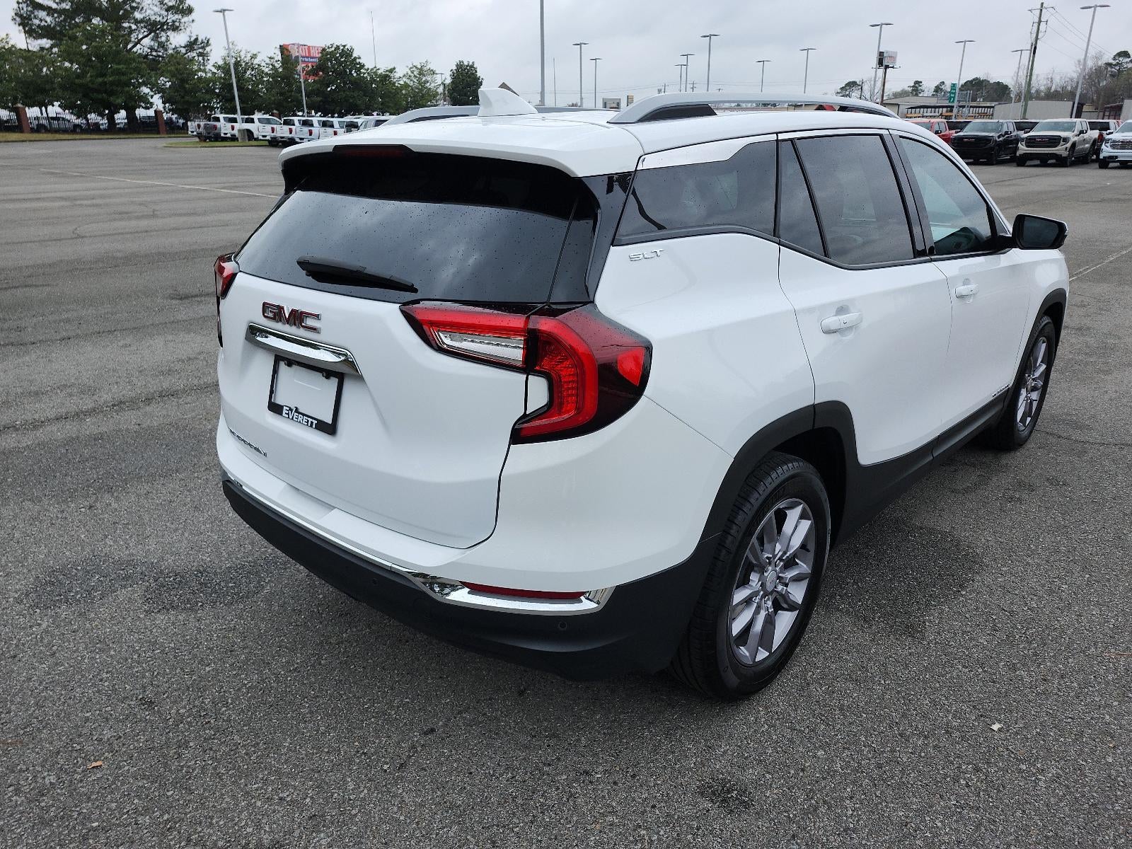 2022 GMC Terrain SLT