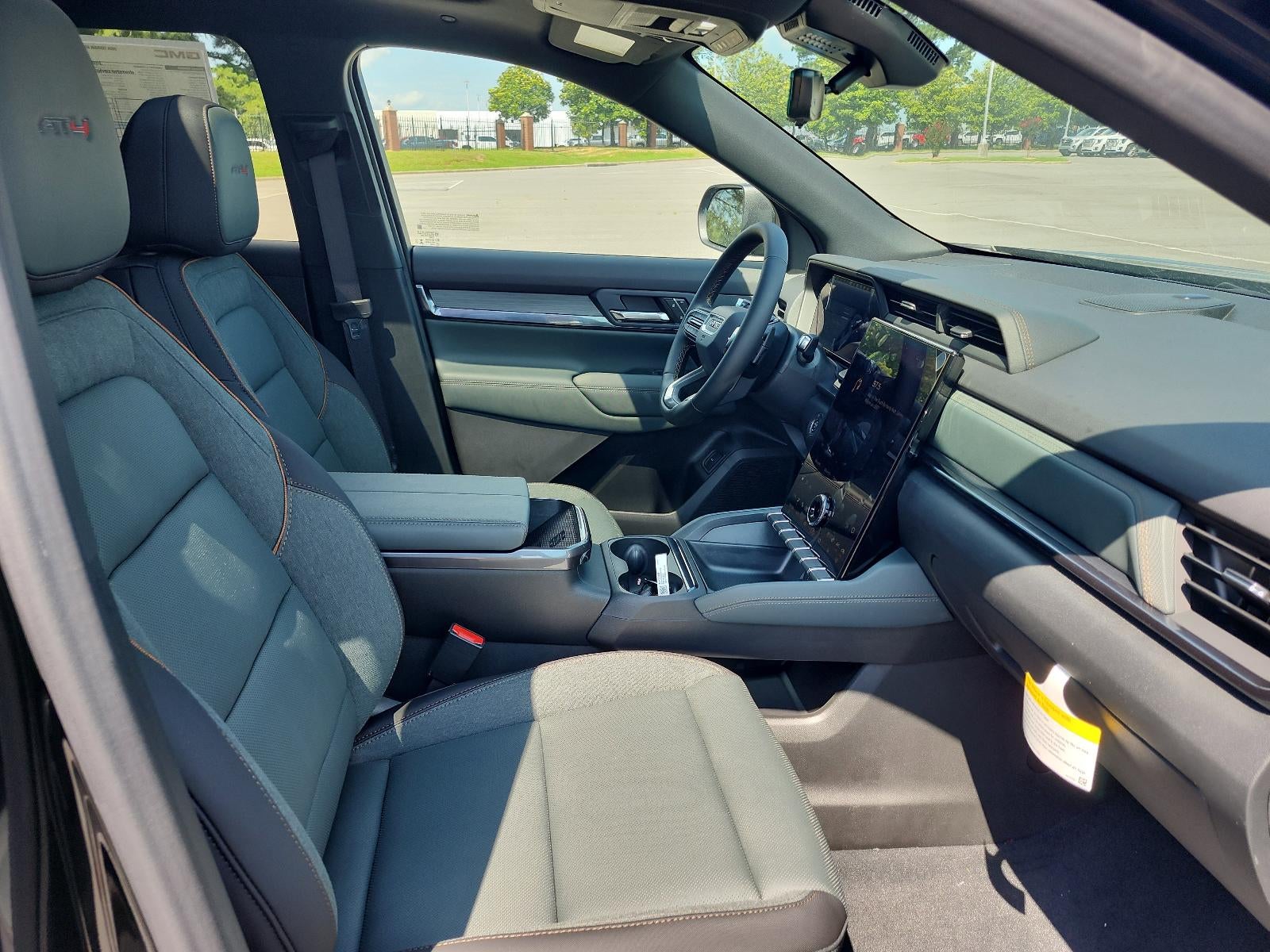 2026 GMC Terrain AWD 4dr AT4