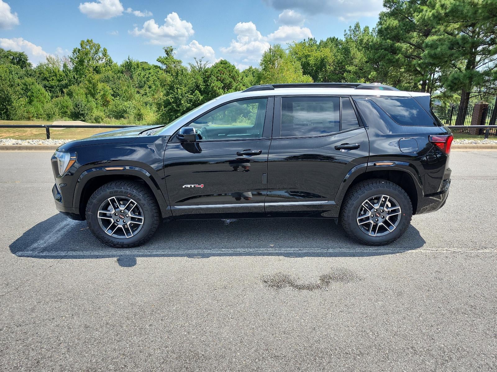2026 GMC Terrain AWD 4dr AT4