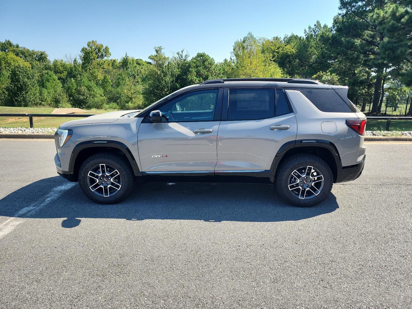 2027 GMC Terrain AWD 4dr AT4