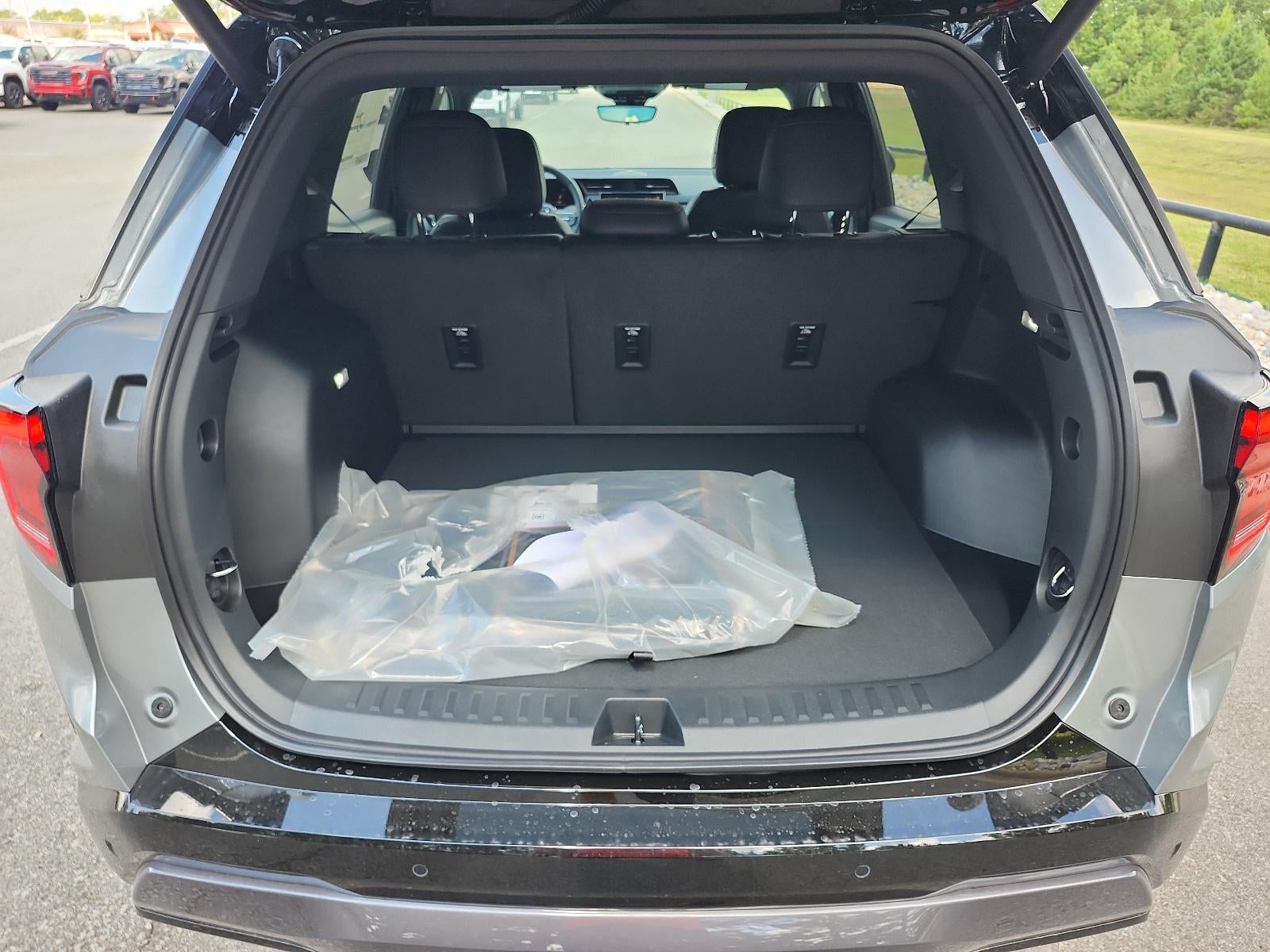 2027 GMC Terrain AWD 4dr AT4