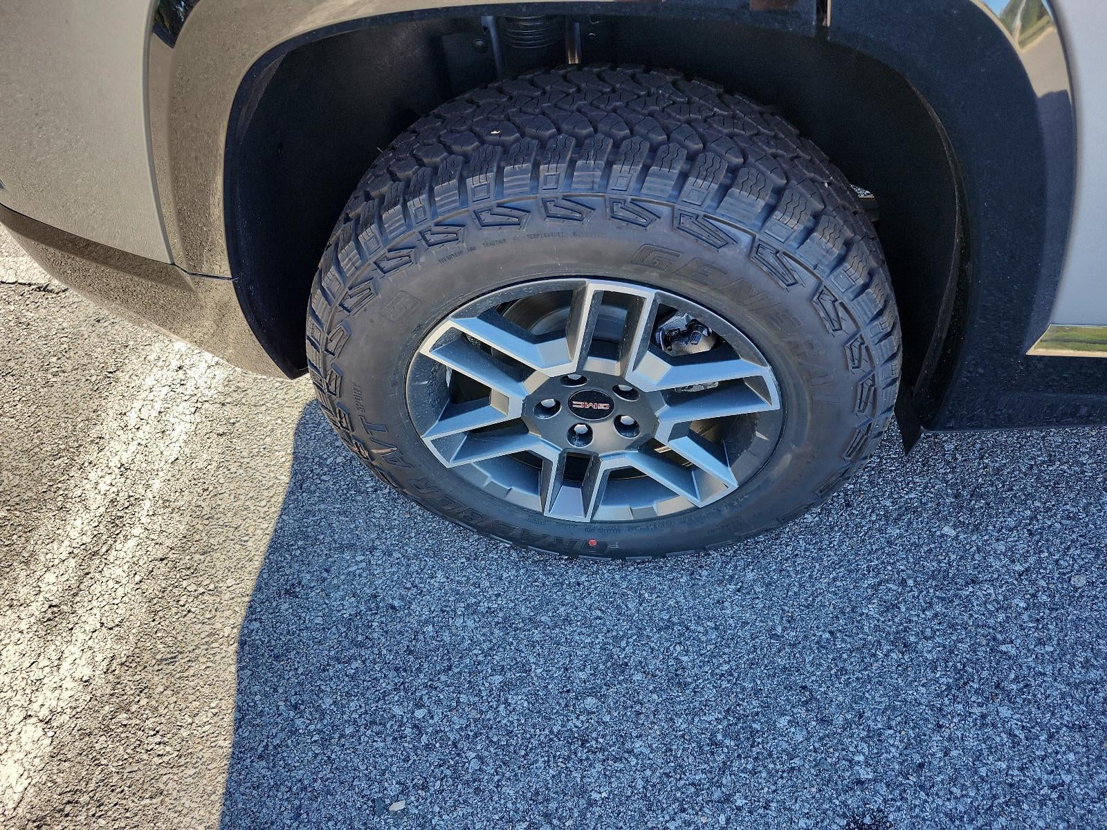 2026 GMC Terrain AWD 4dr AT4