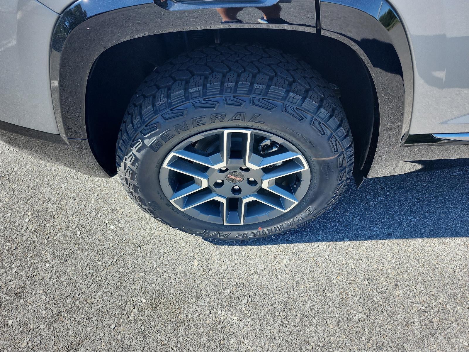 2026 GMC Terrain AWD 4dr AT4