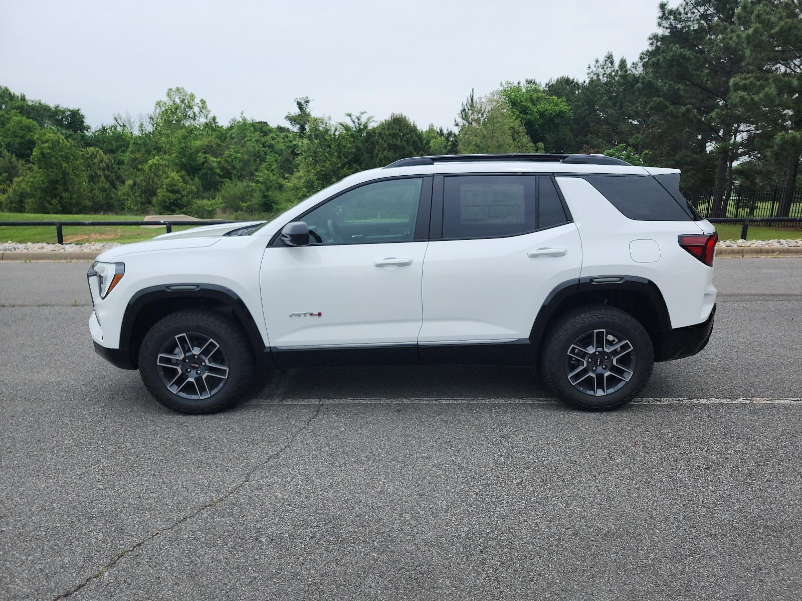 2026 GMC Terrain AWD 4dr AT4