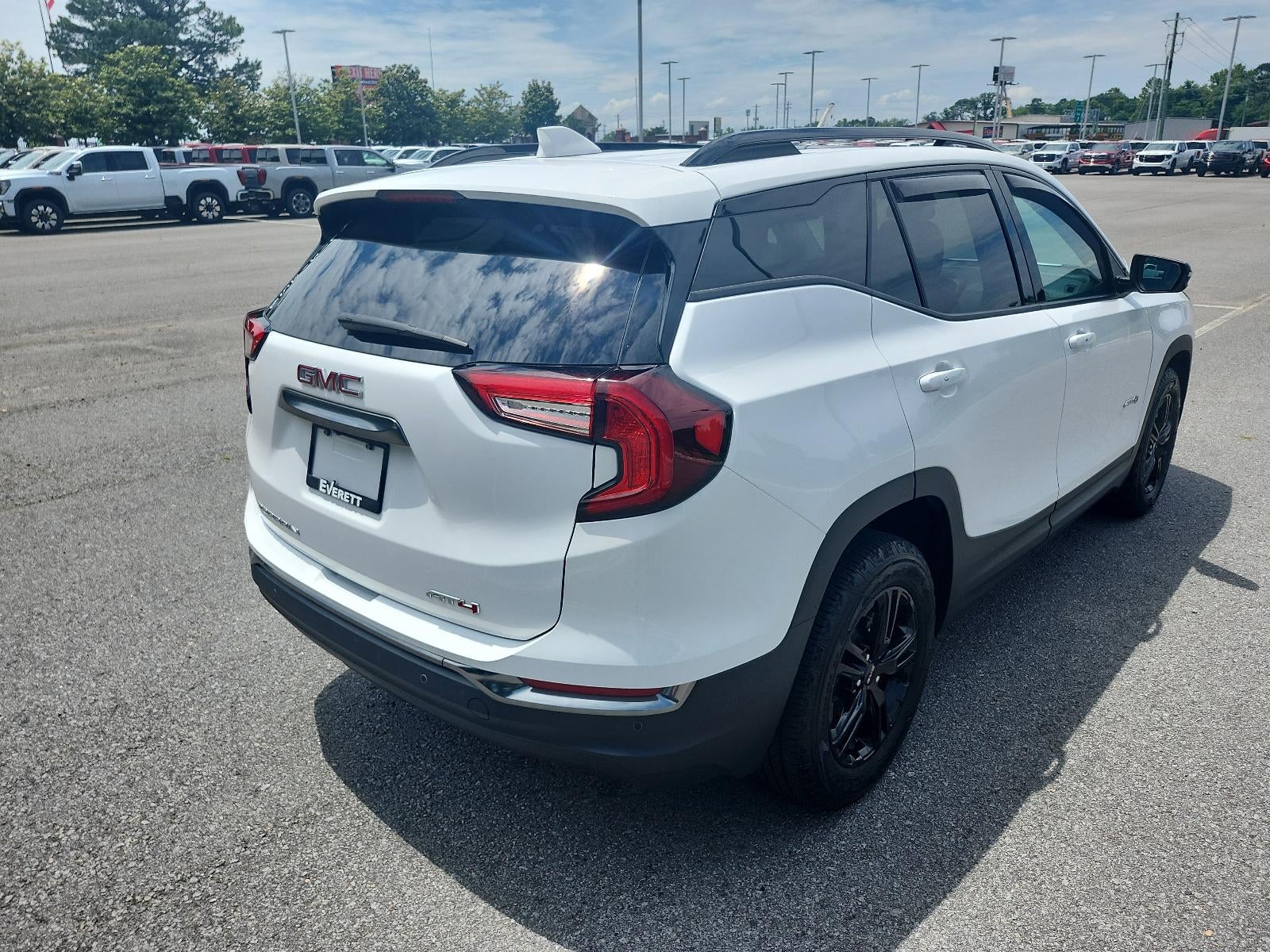 2024 GMC Terrain AT4