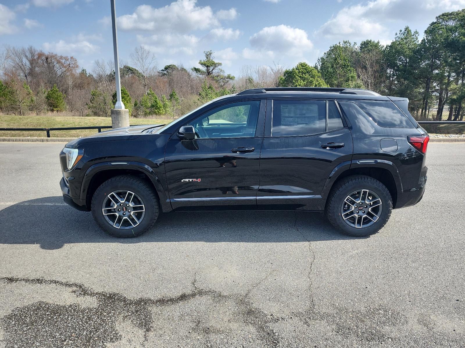 2026 GMC Terrain AWD 4dr AT4