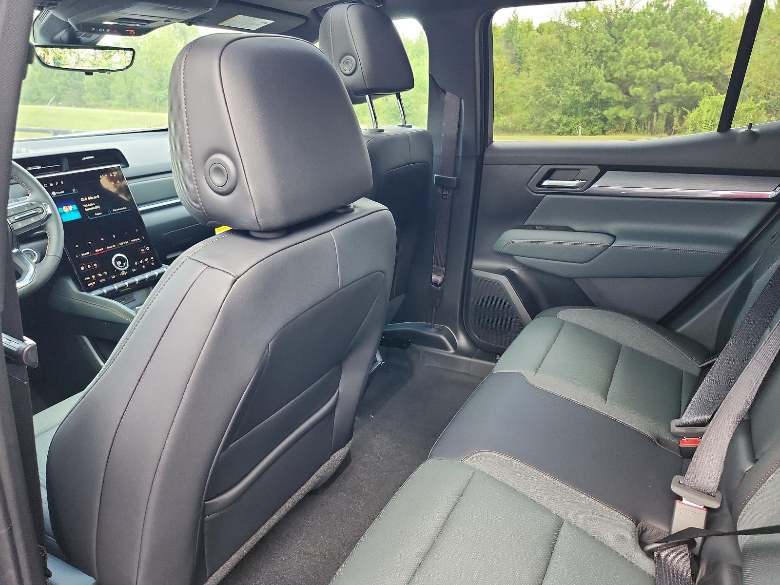 2027 GMC Terrain AT4 - Photo 10