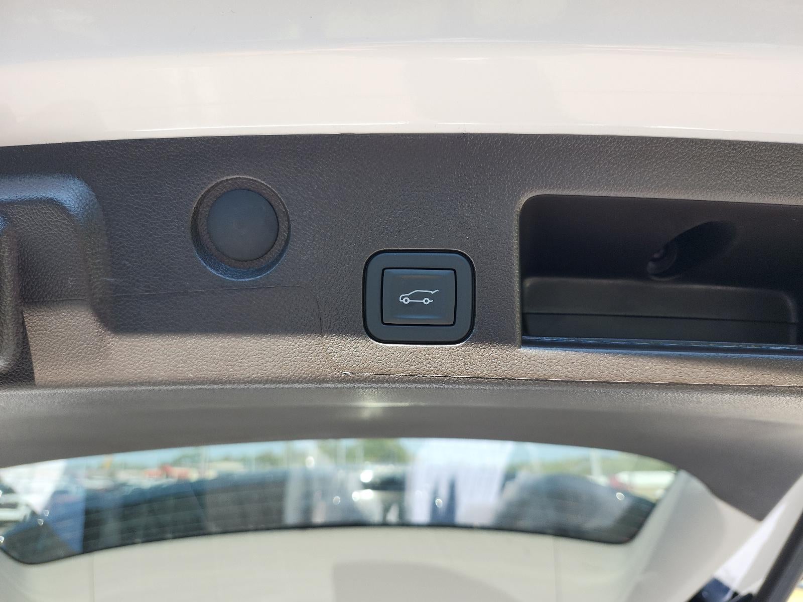 2027 GMC Terrain Denali - Photo 10