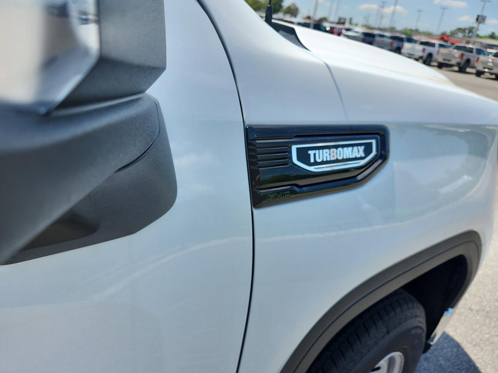 2026 GMC Sierra 1500 Regular Cab Standard Box 4-Wheel Drive Pro