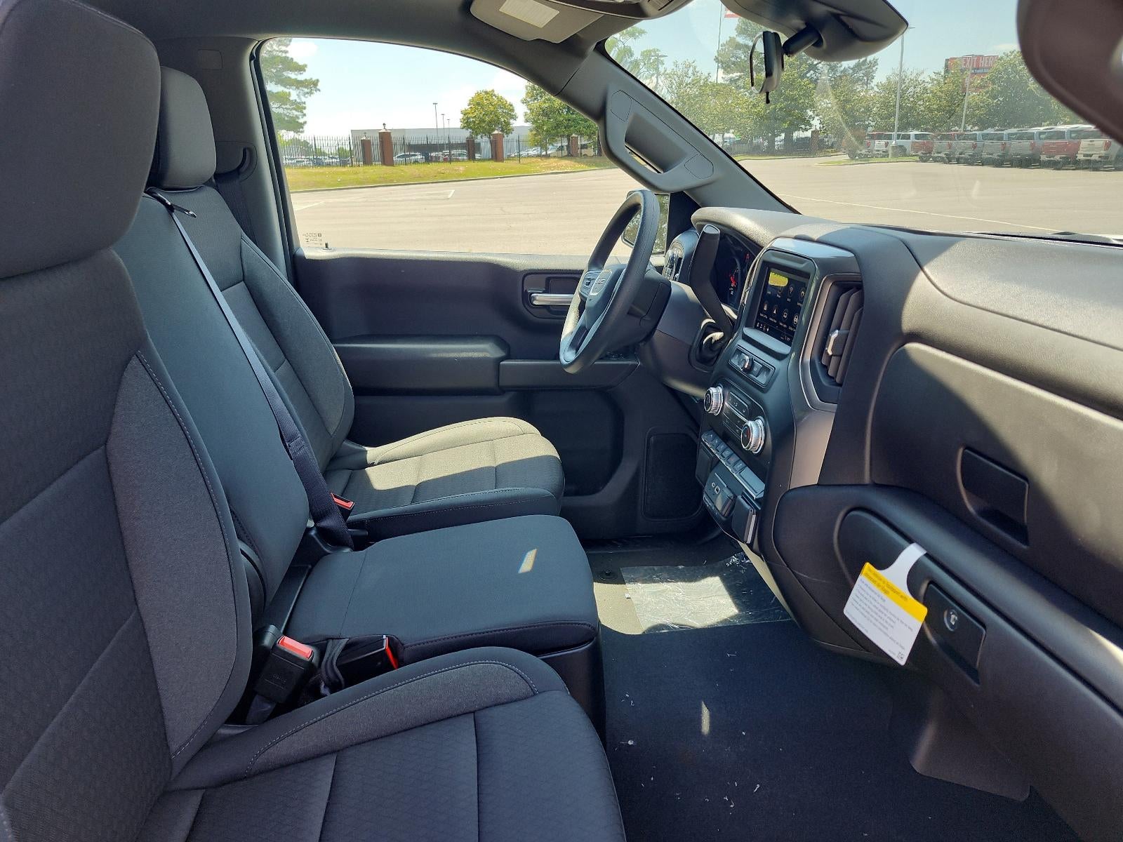 2026 GMC Sierra 1500 Regular Cab Standard Box 4-Wheel Drive Pro