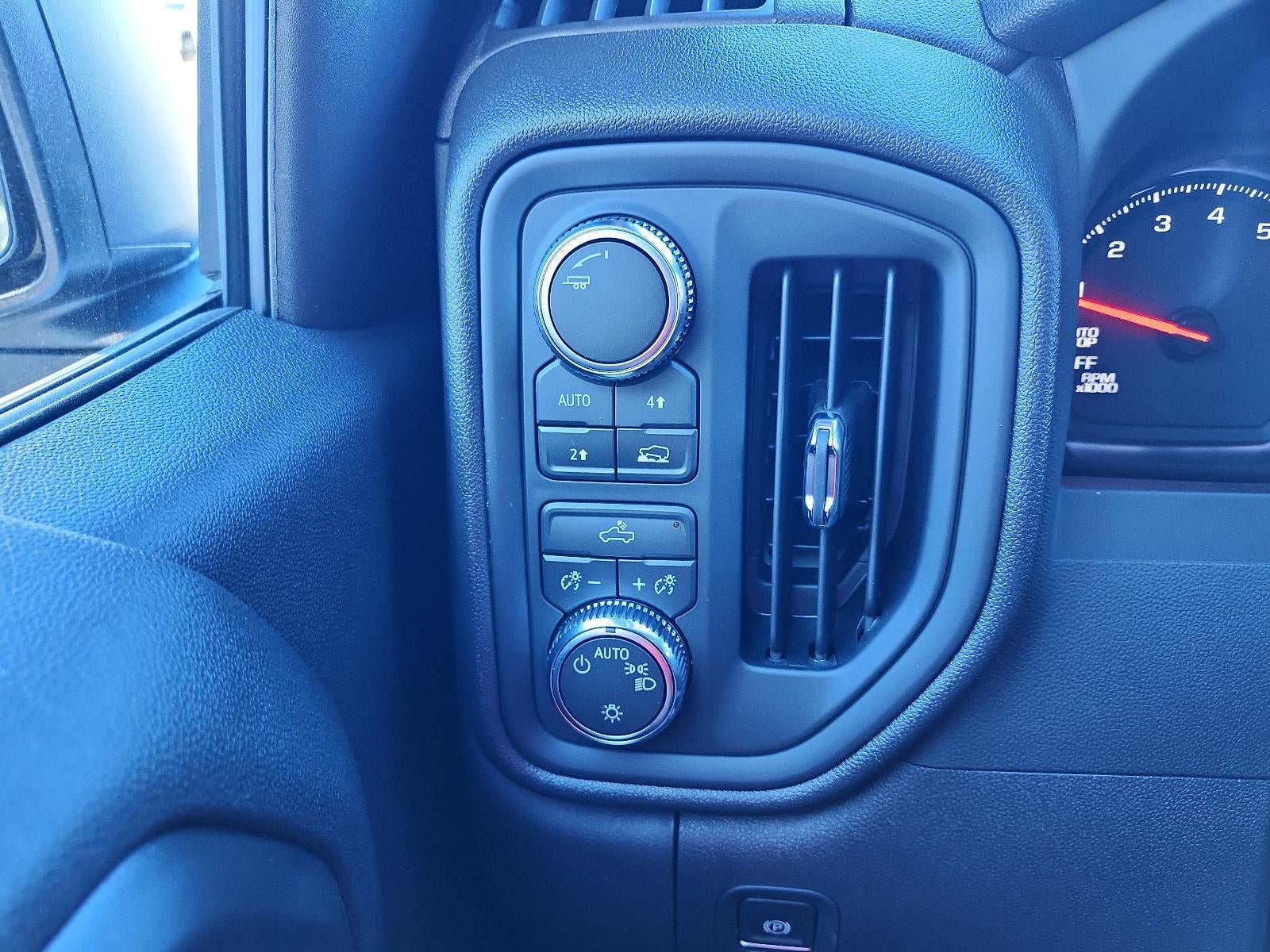 2026 GMC Sierra 1500 Crew Cab Short Box 4-Wheel Drive Pro