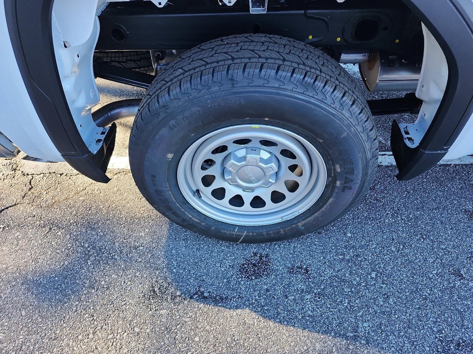 2026 GMC Sierra 1500 Crew Cab Short Box 4-Wheel Drive Pro