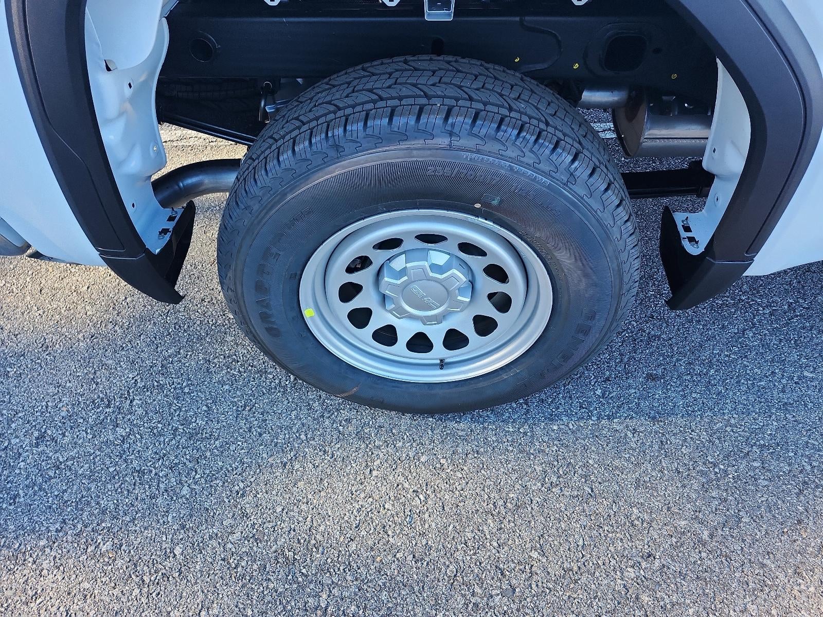 2026 GMC Sierra 1500 Crew Cab Short Box 4-Wheel Drive Pro