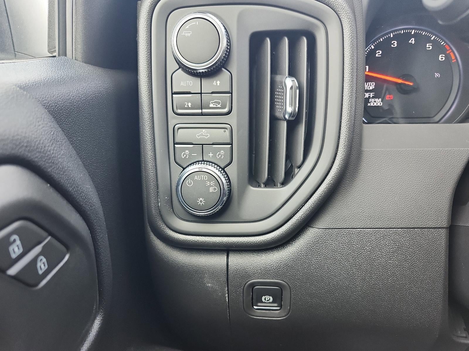 2026 GMC Sierra 1500 Crew Cab Short Box 4-Wheel Drive Pro