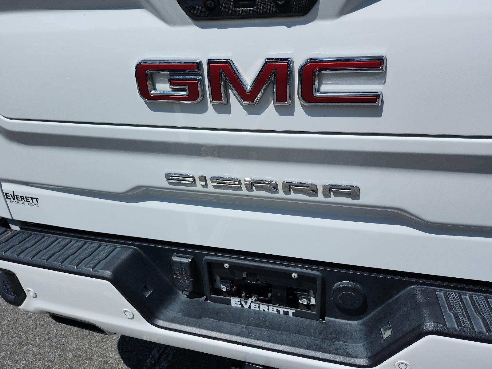 2022 GMC Sierra 1500 AT4