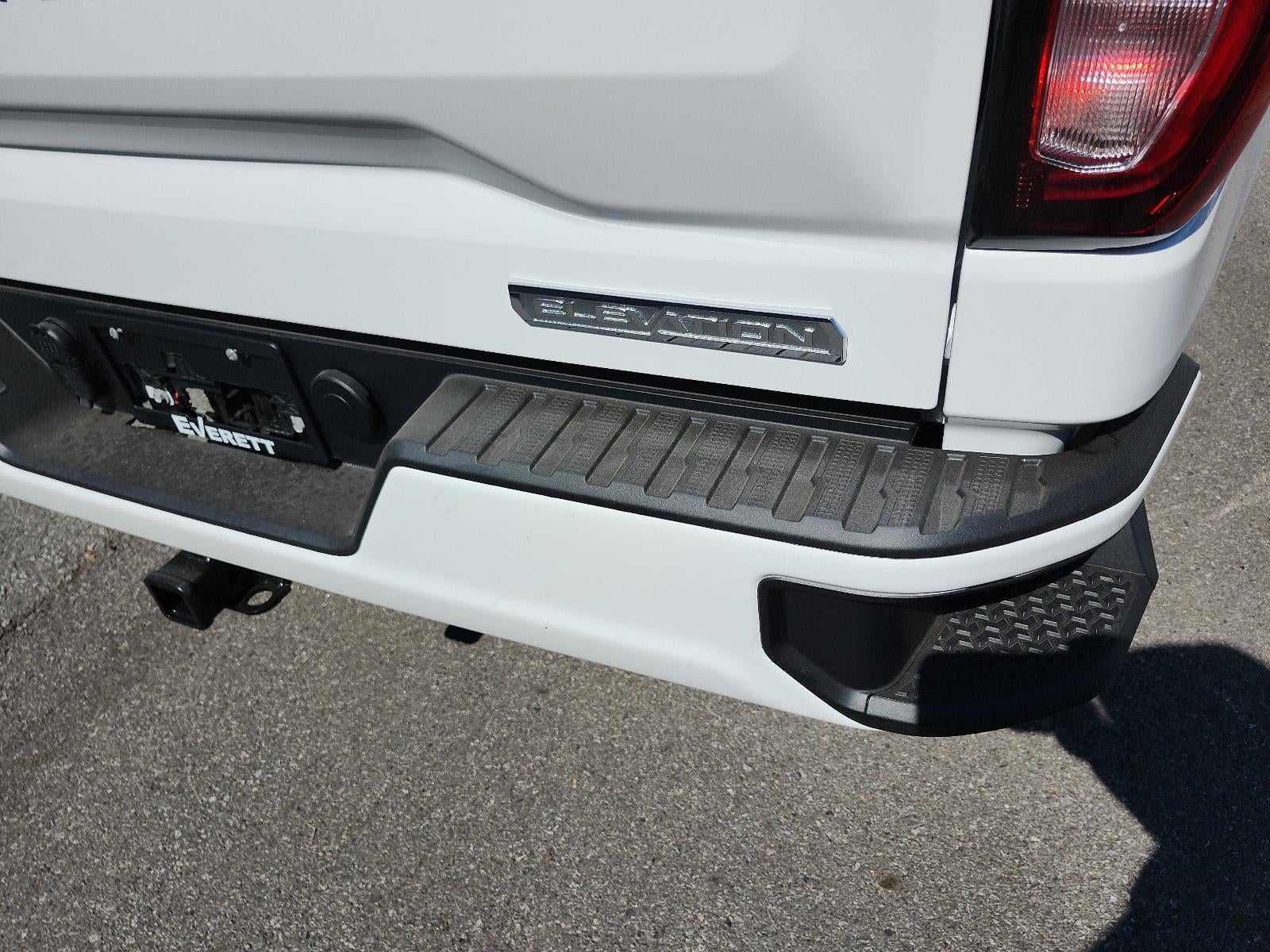 2026 GMC Sierra 1500 Crew Cab Short Box 4-Wheel Drive Elevation 3VL