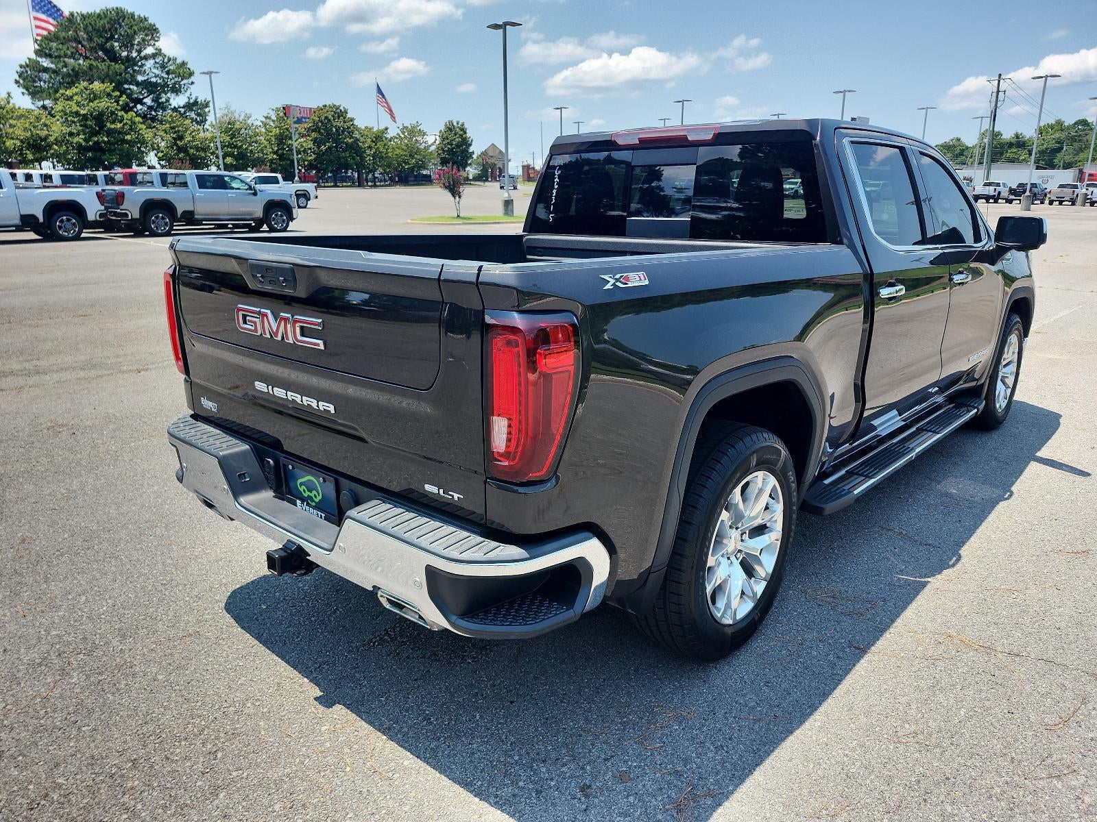 2021 GMC Sierra 1500 SLT
